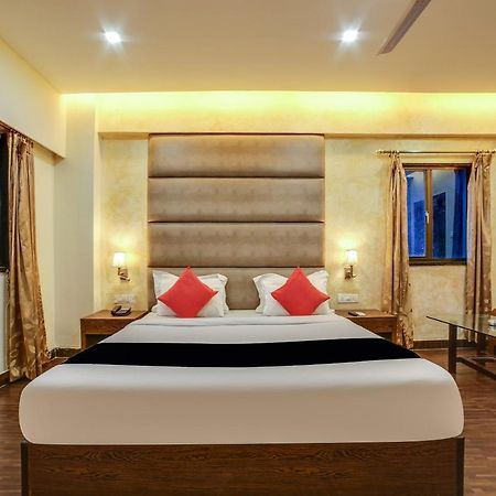Capital O 61351 Waii International Hotel Bhalukpung Zewnętrze zdjęcie
