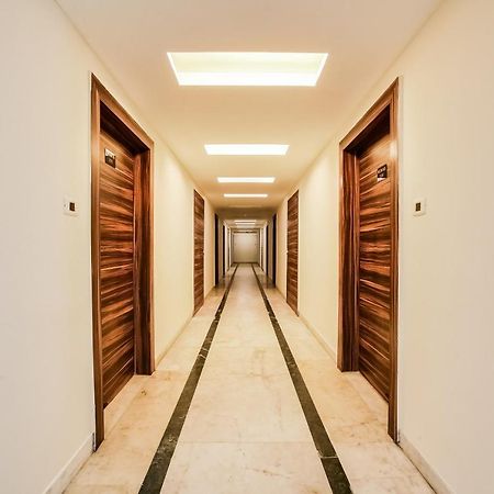 Capital O 61351 Waii International Hotel Bhalukpung Zewnętrze zdjęcie