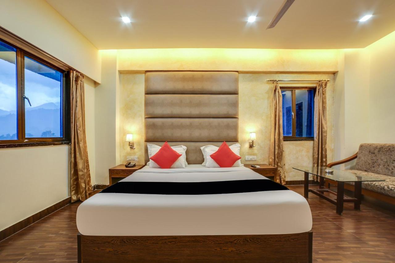 Capital O 61351 Waii International Hotel Bhalukpung Zewnętrze zdjęcie