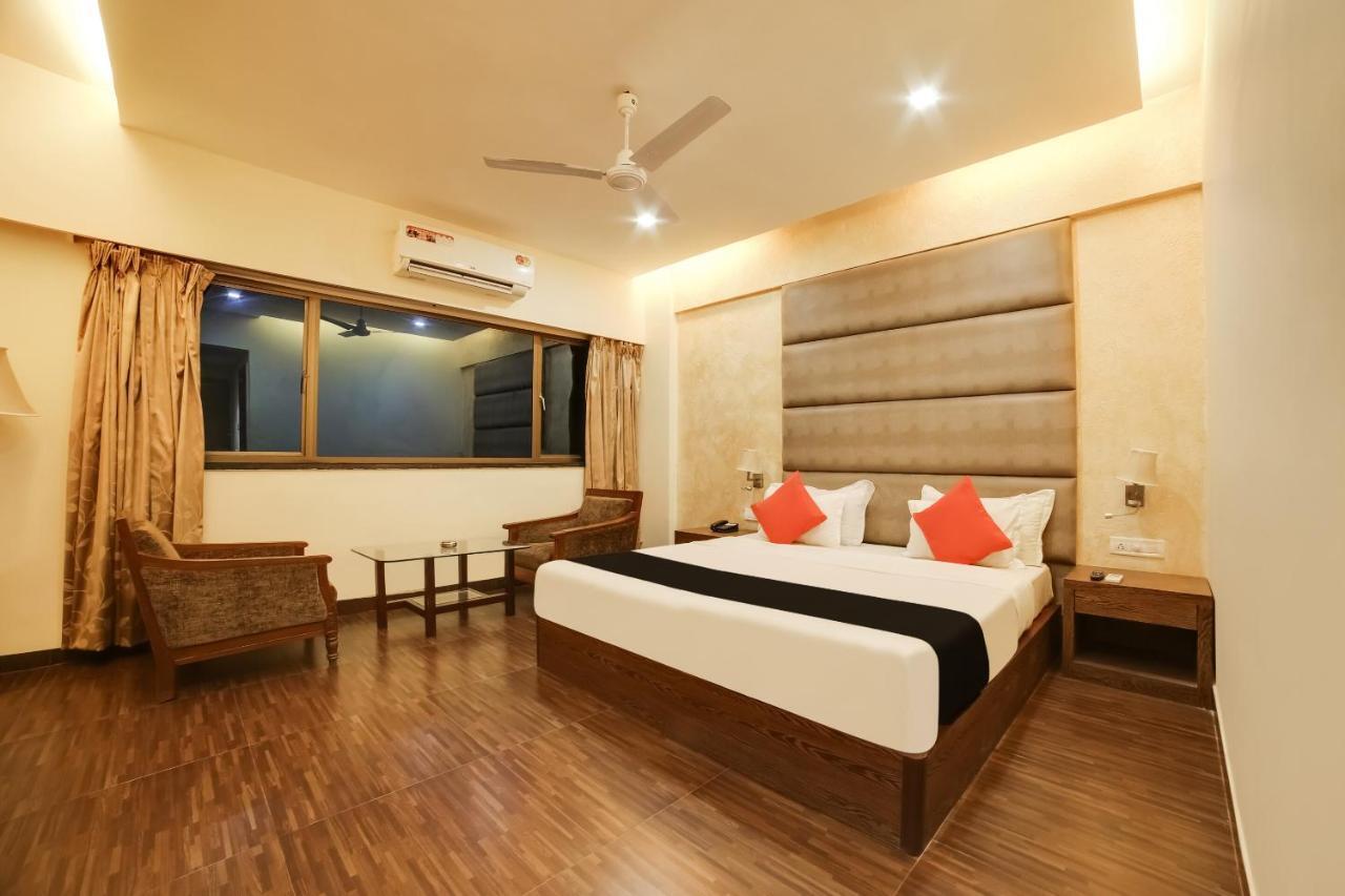 Capital O 61351 Waii International Hotel Bhalukpung Pokój zdjęcie