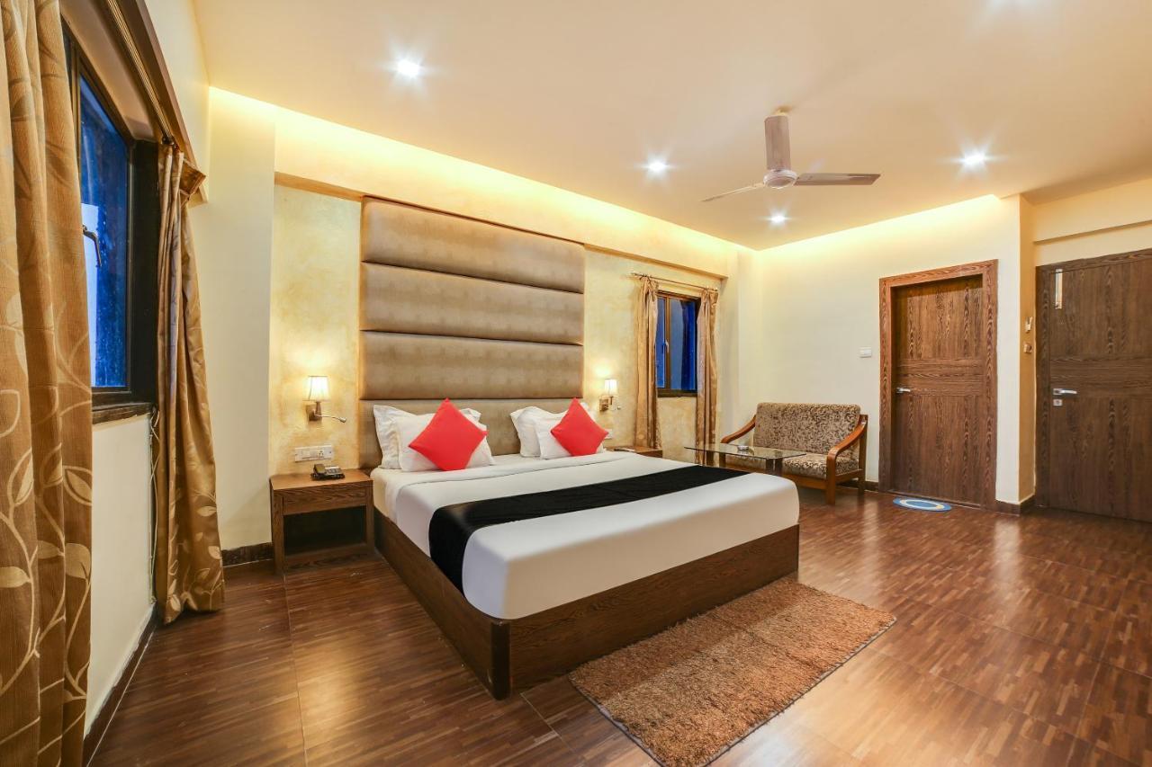 Capital O 61351 Waii International Hotel Bhalukpung Zewnętrze zdjęcie