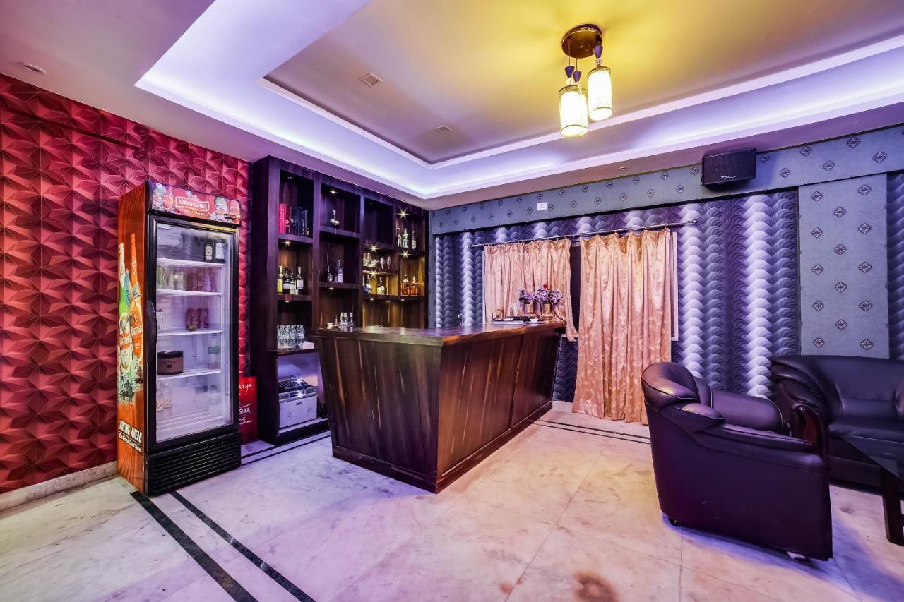 Capital O 61351 Waii International Hotel Bhalukpung Zewnętrze zdjęcie